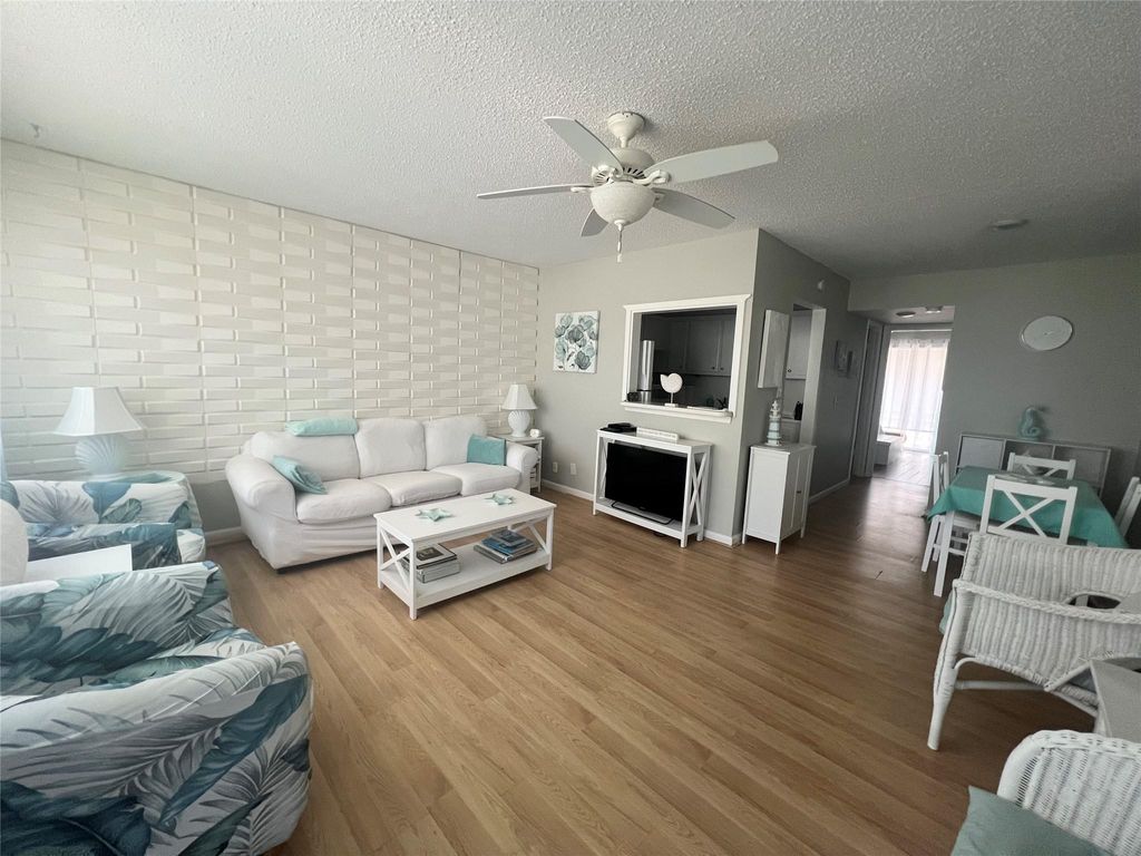 Photo of 258 Markham L #258, Deerfield Beach, FL 33442 (MLS # F10498657)