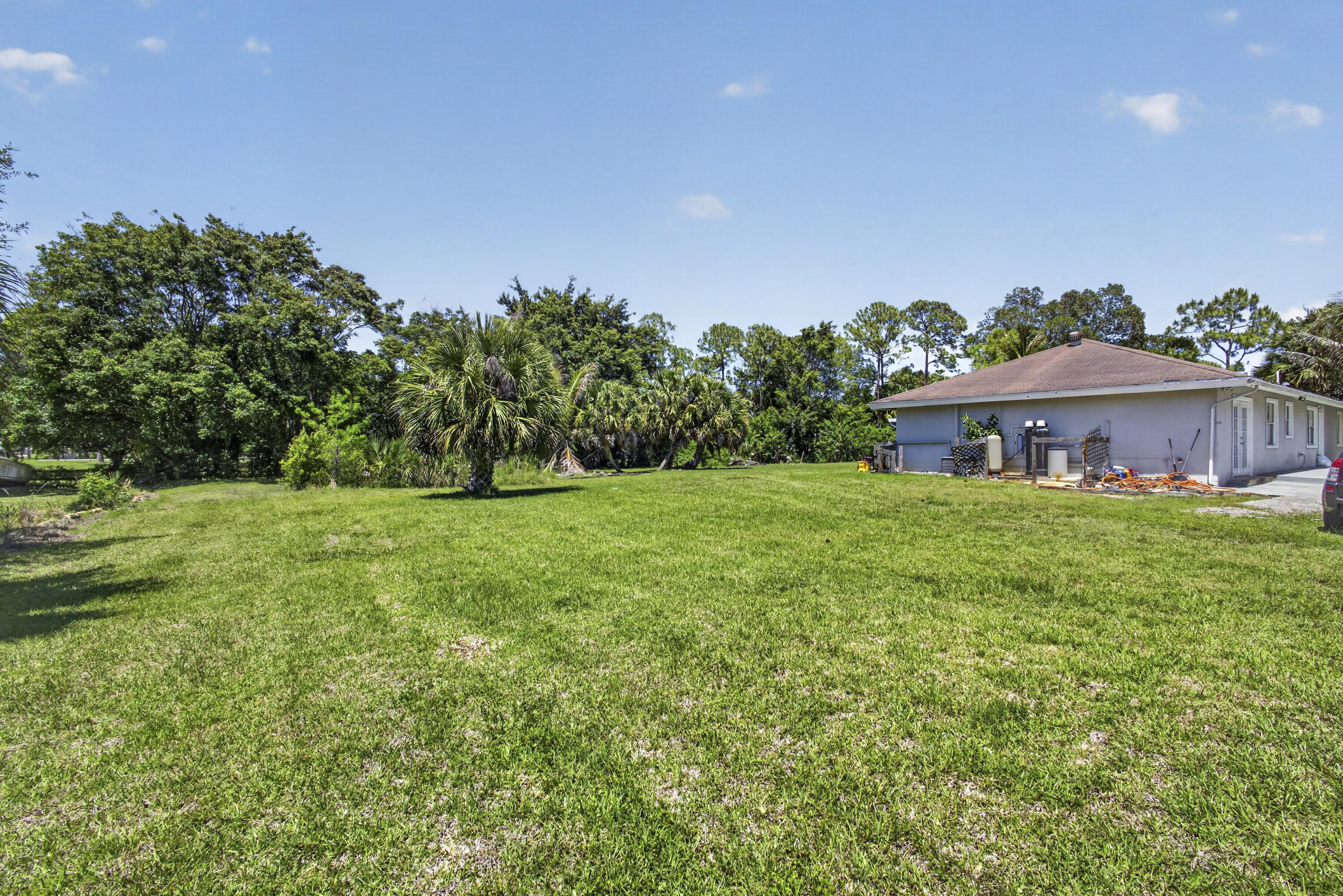 Loxahatchee - Residential