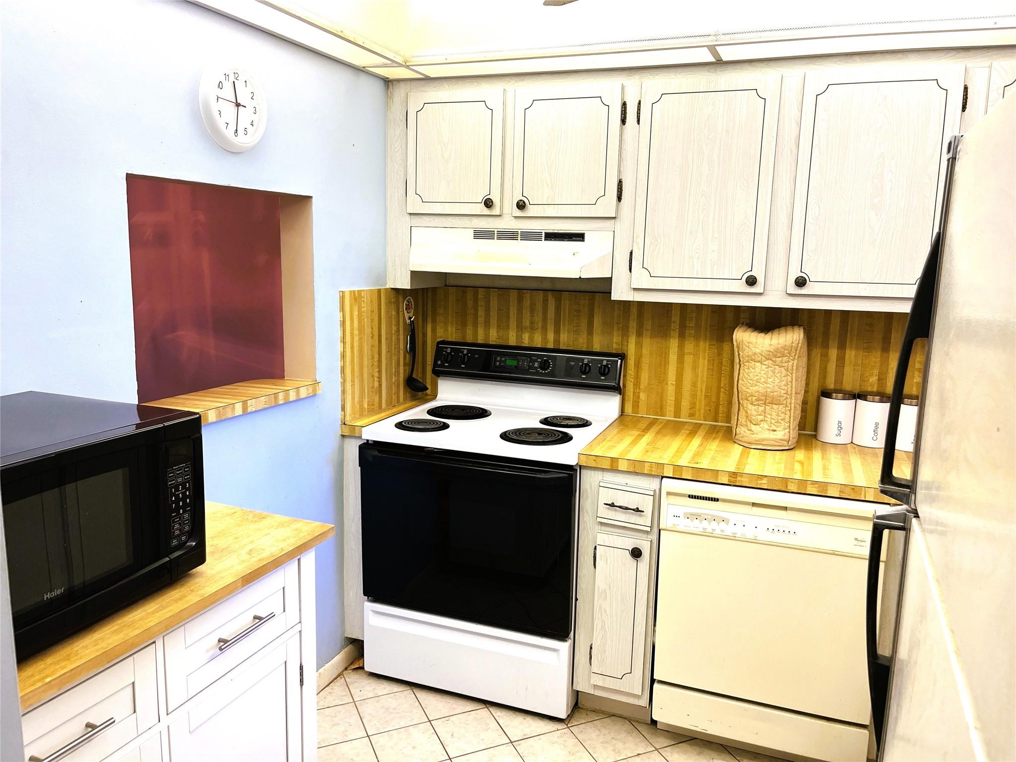 Sunrise Lakes Phase 3 - Residential