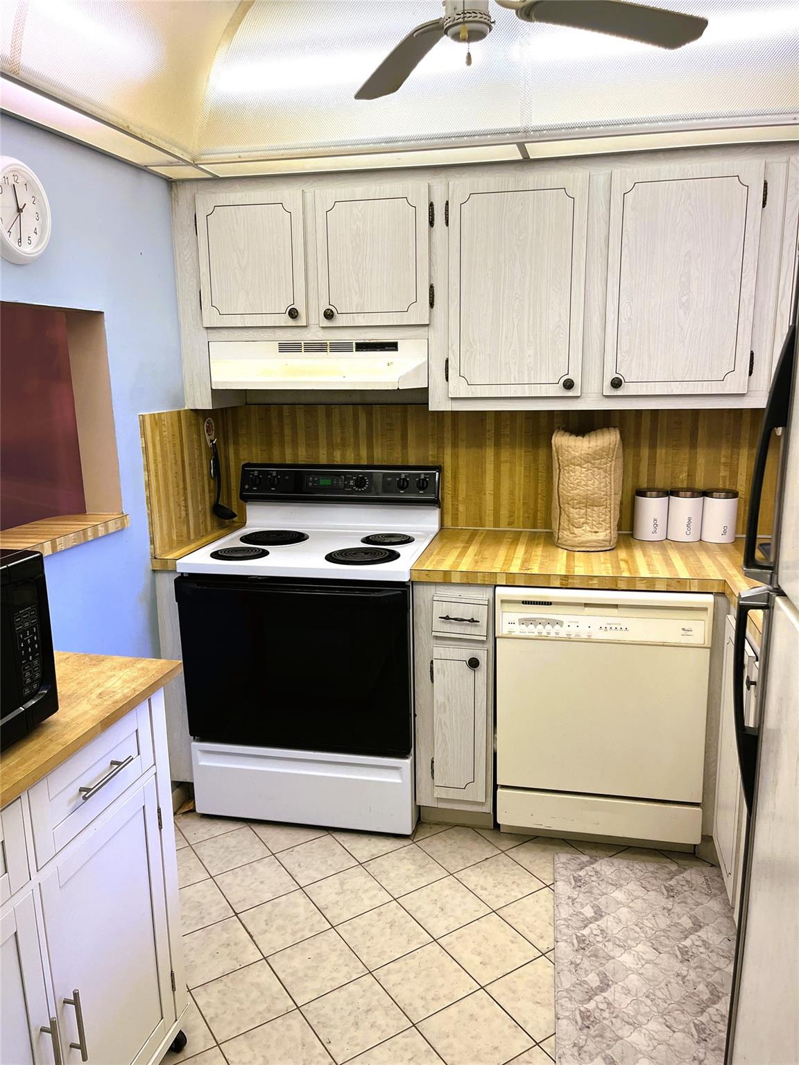 Sunrise Lakes Phase 3 - Residential