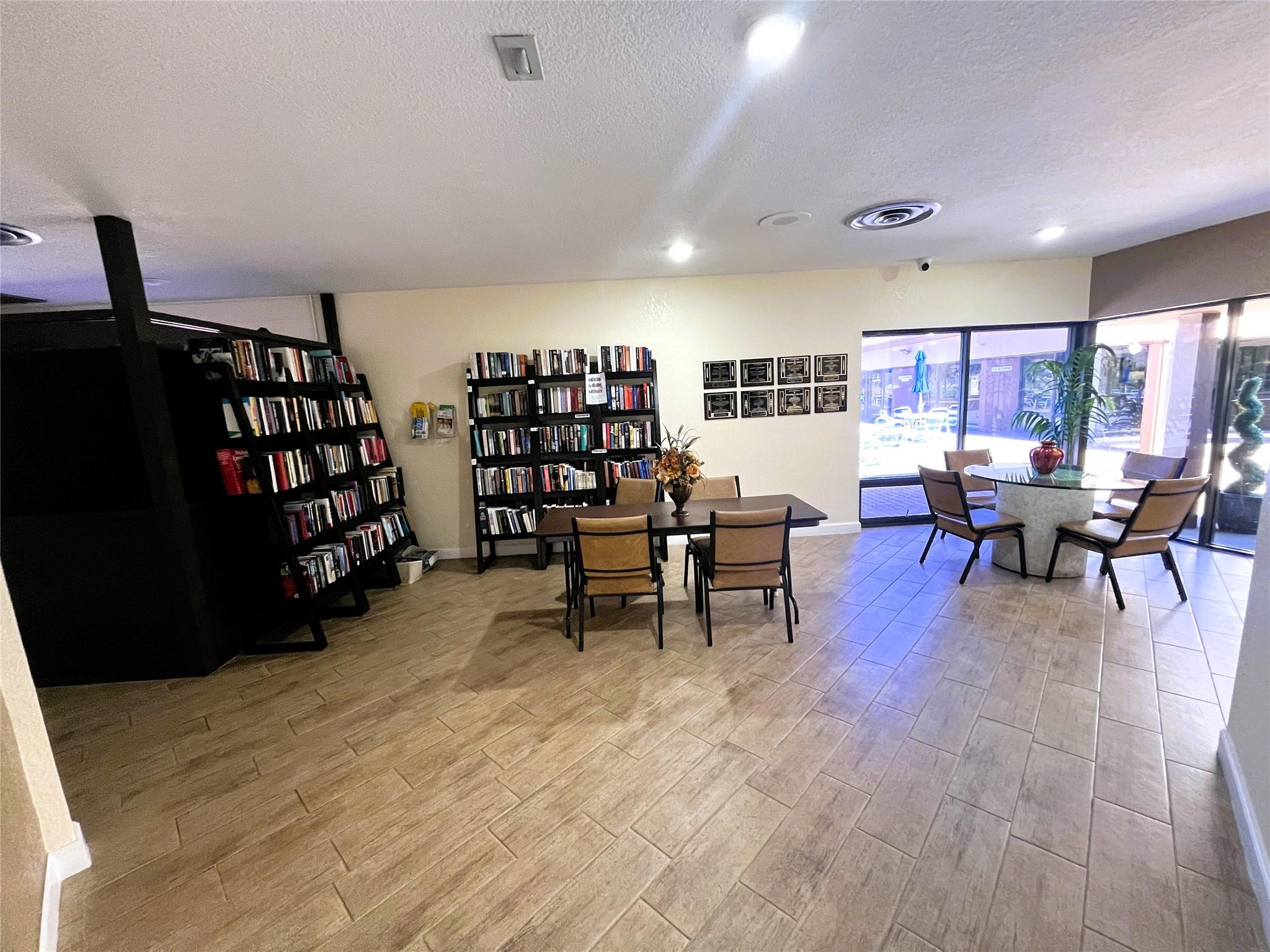 Sunrise Lakes Phase 3 - Residential