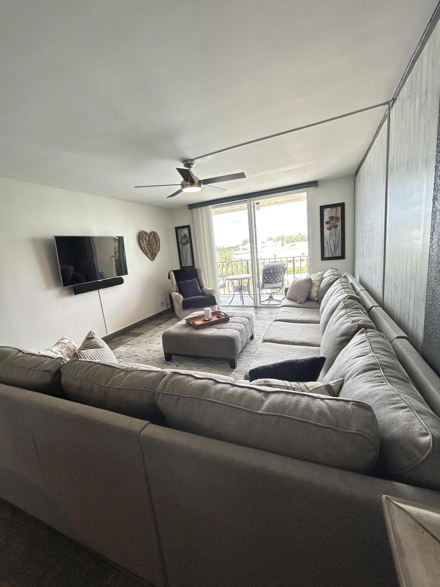 1009 N Ocean Boulevard N 401