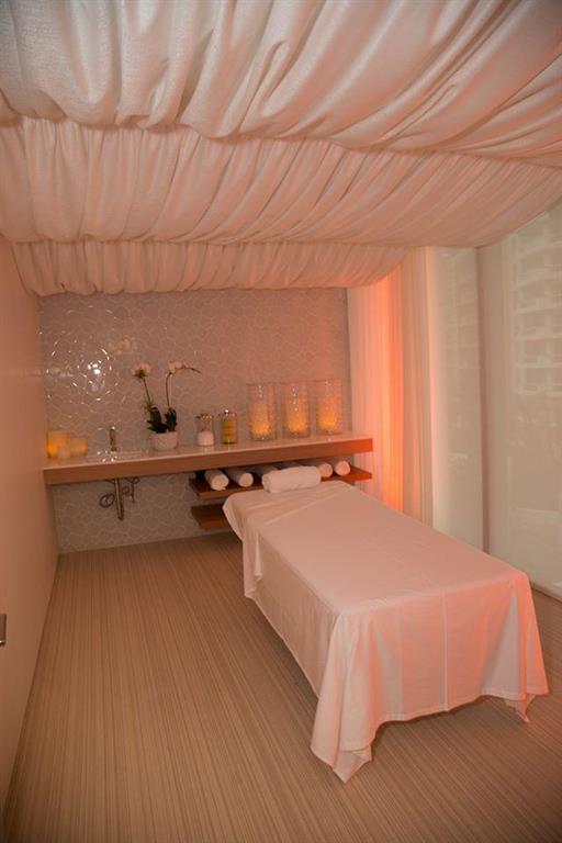 Icon Las Olas - Residential Lease