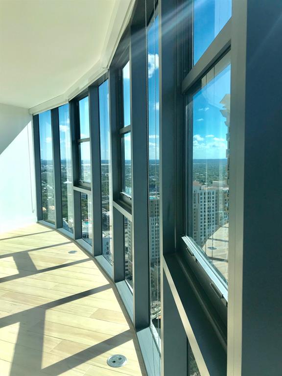 Icon Las Olas - Residential Lease