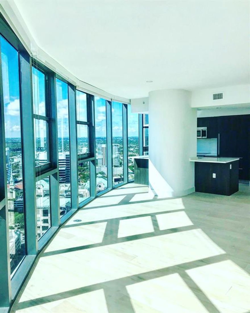 Welcome Home to Icon Las Olas! ICON LAS OLAS is the new definition of luxury, liberated from the commitments of ownership. Offering incredible panoramic views of downtown Fort Lauderdale and the ocean, each rental residence is finished to an exacting standard, with fixtures and fittings of the highest quality. Apartment homes include sub-zero refrigerators and Bosch appliance packages. Enjoy a state-of-the-art fitness center with a Pilates studio, spinning room and a Sky Terrace on the 44th floor with an outdoor lounge and dipping pool.