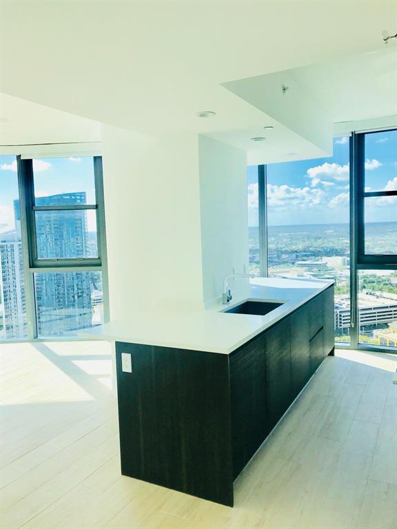 Icon Las Olas - Residential Lease