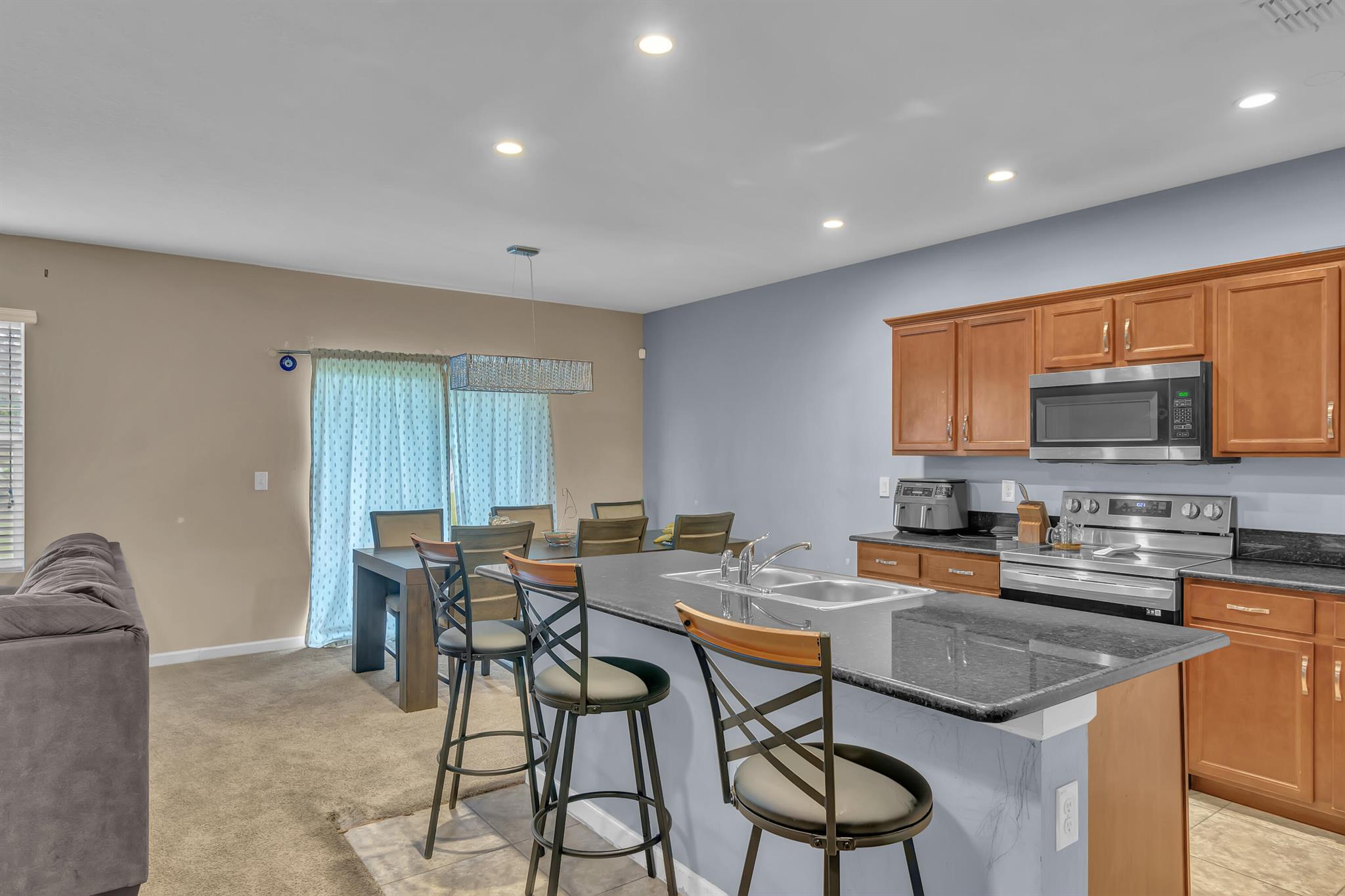 1615 Lexington Square SW, Vero Beach, FL, 32962/$490,000 3 1615 Lexington Square SW