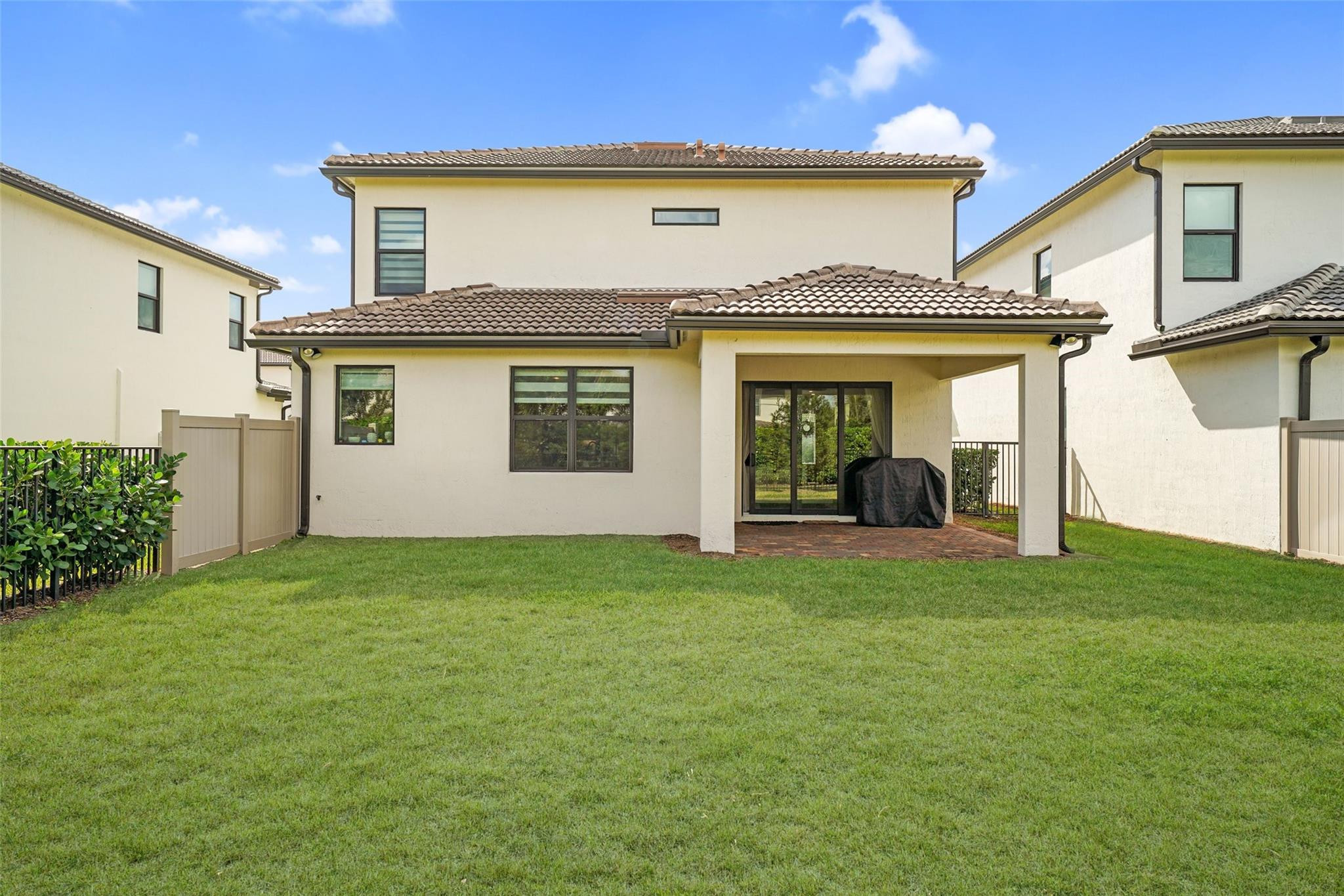 FIELDS AT GULFSTREAM POLO - Residential