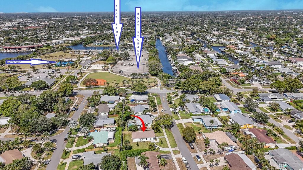 Photo of 532 Harbour Road, North Palm Beach, FL 33408 (MLS # R11094140)