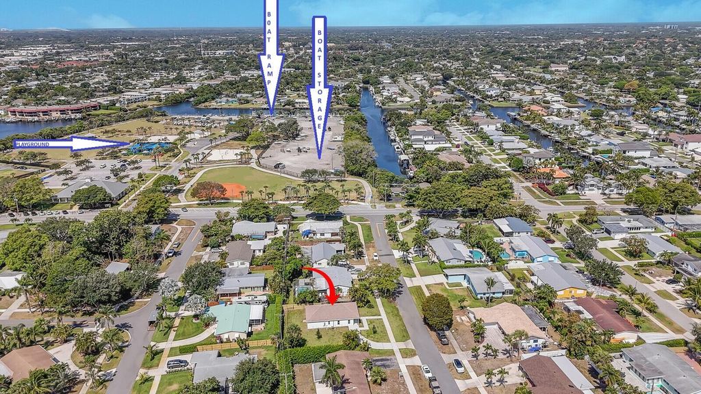 Photo of 532 Harbour Road, North Palm Beach, FL 33408 (MLS # R11094140)