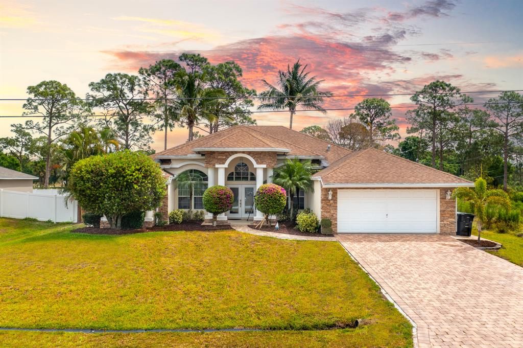 Photo of 4213 SW Utterback Street, Port St Lucie, FL 34953 (MLS # R10882608)