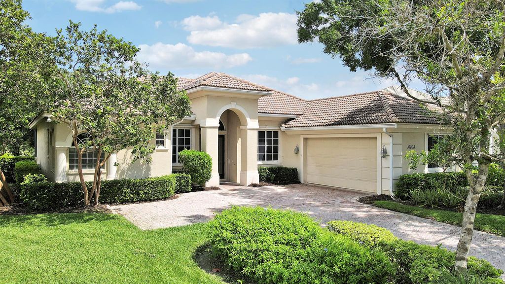 Photo of 10208 Crosby Place, Port Saint Lucie, FL 34986 (MLS # R11099371)