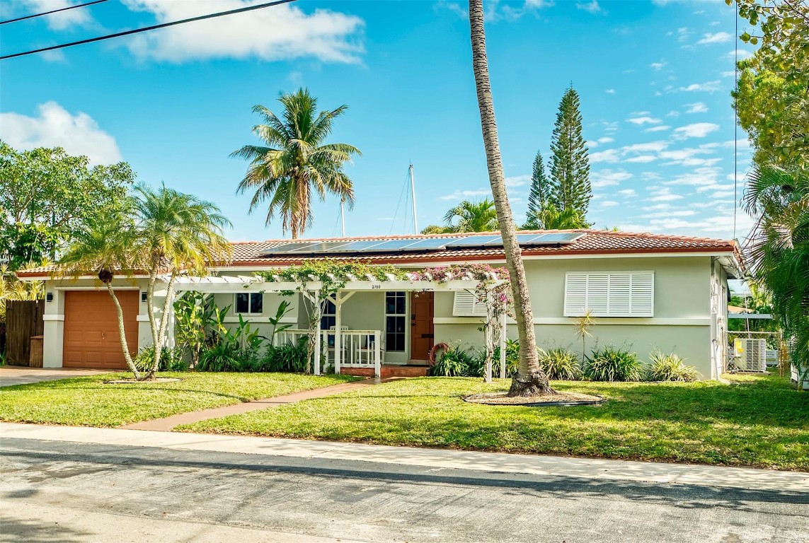 2100 SW 23rd Terrace