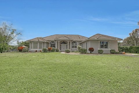 1794 Trotter Court Wellington FL 33414