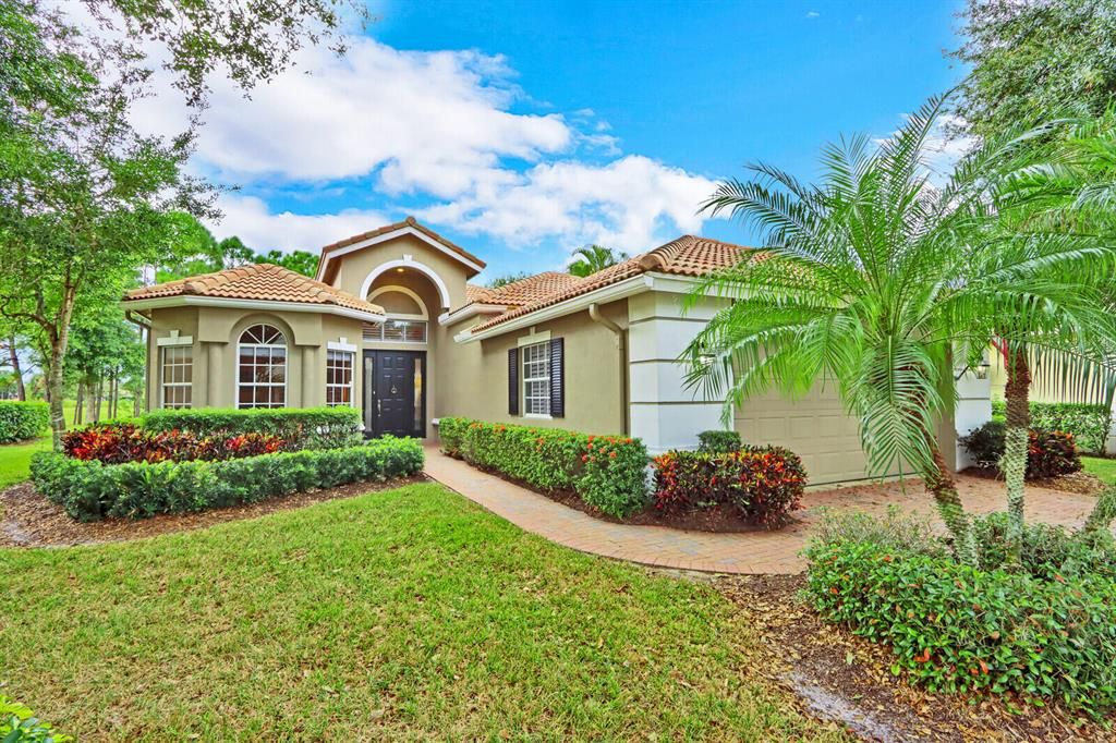 Photo of 9013 One Putt Place, Port Saint Lucie, FL 34986 (MLS # R10755416)