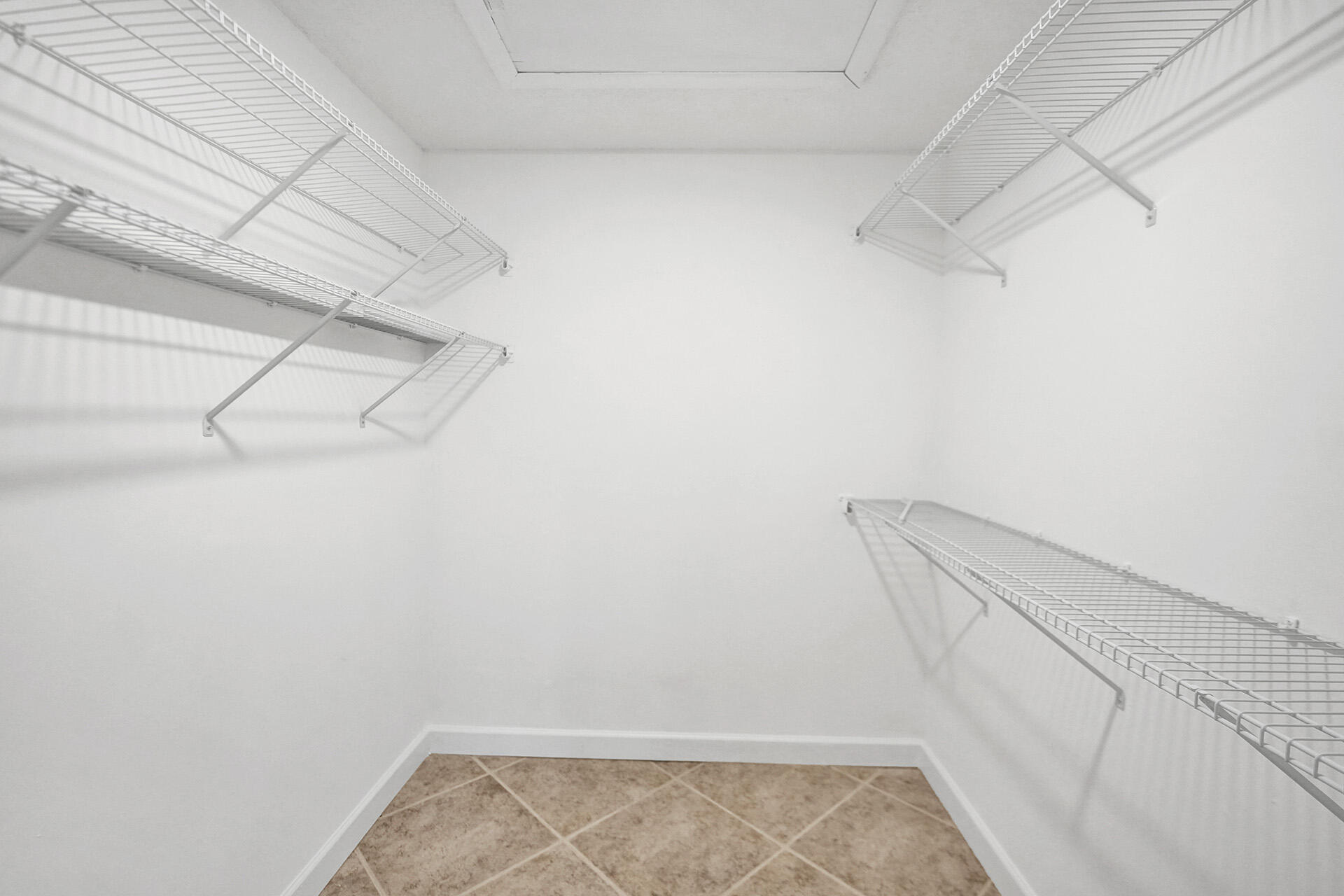 TIMBERWALK SEC 3 - Residential Lease