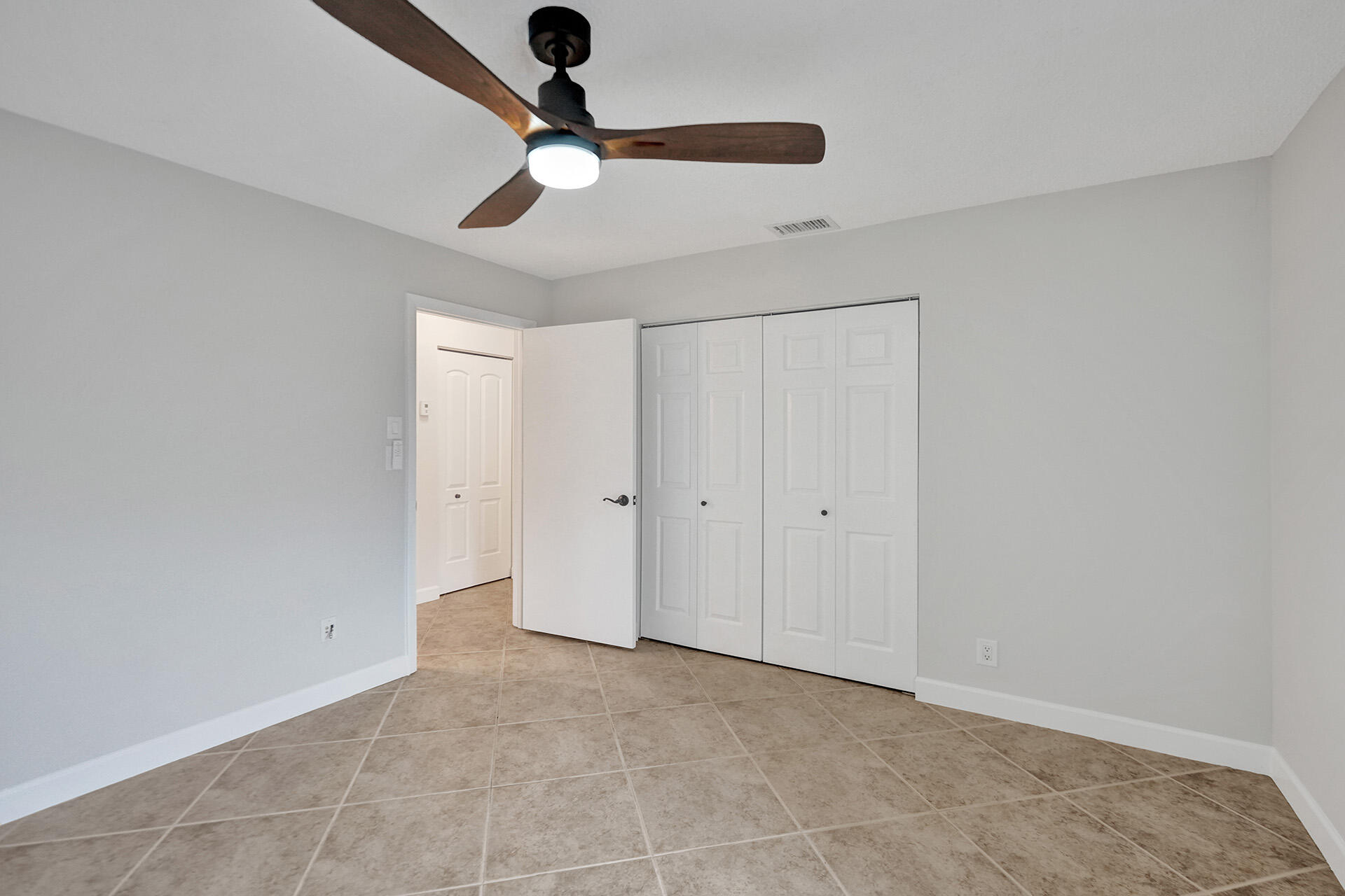 TIMBERWALK SEC 3 - Residential Lease