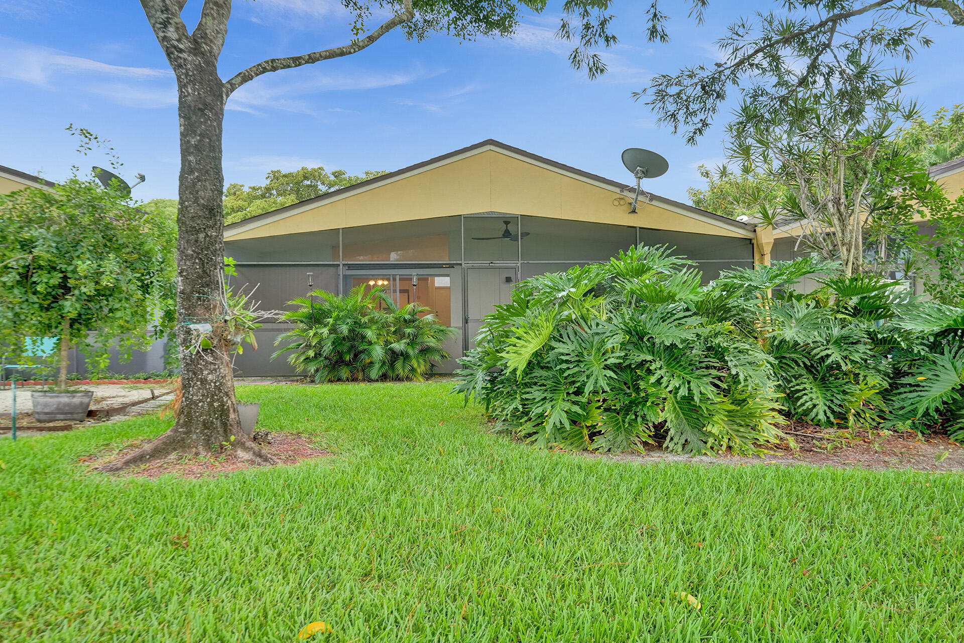 TIMBERWALK SEC 3 - Residential Lease