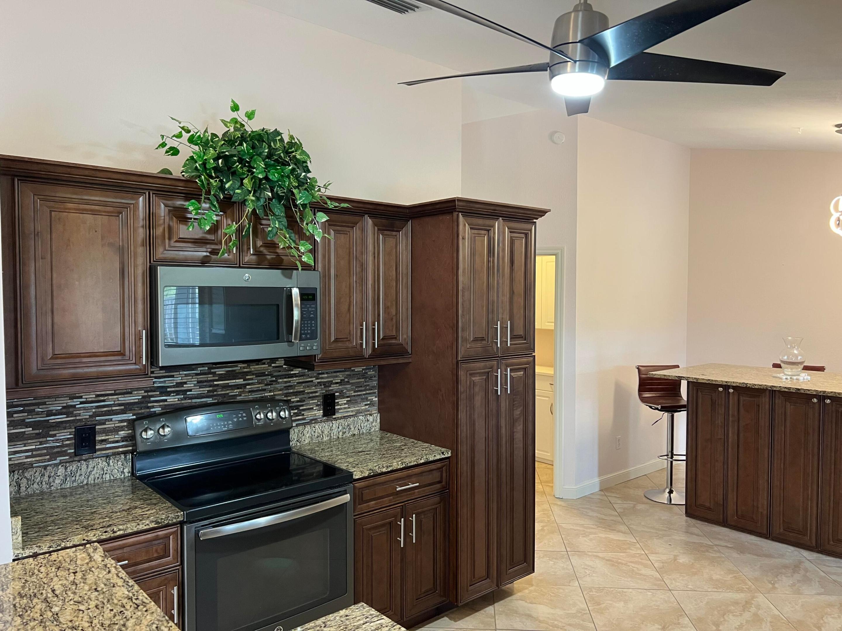 PORT ST LUCIE SECTION 62 - Residential Lease