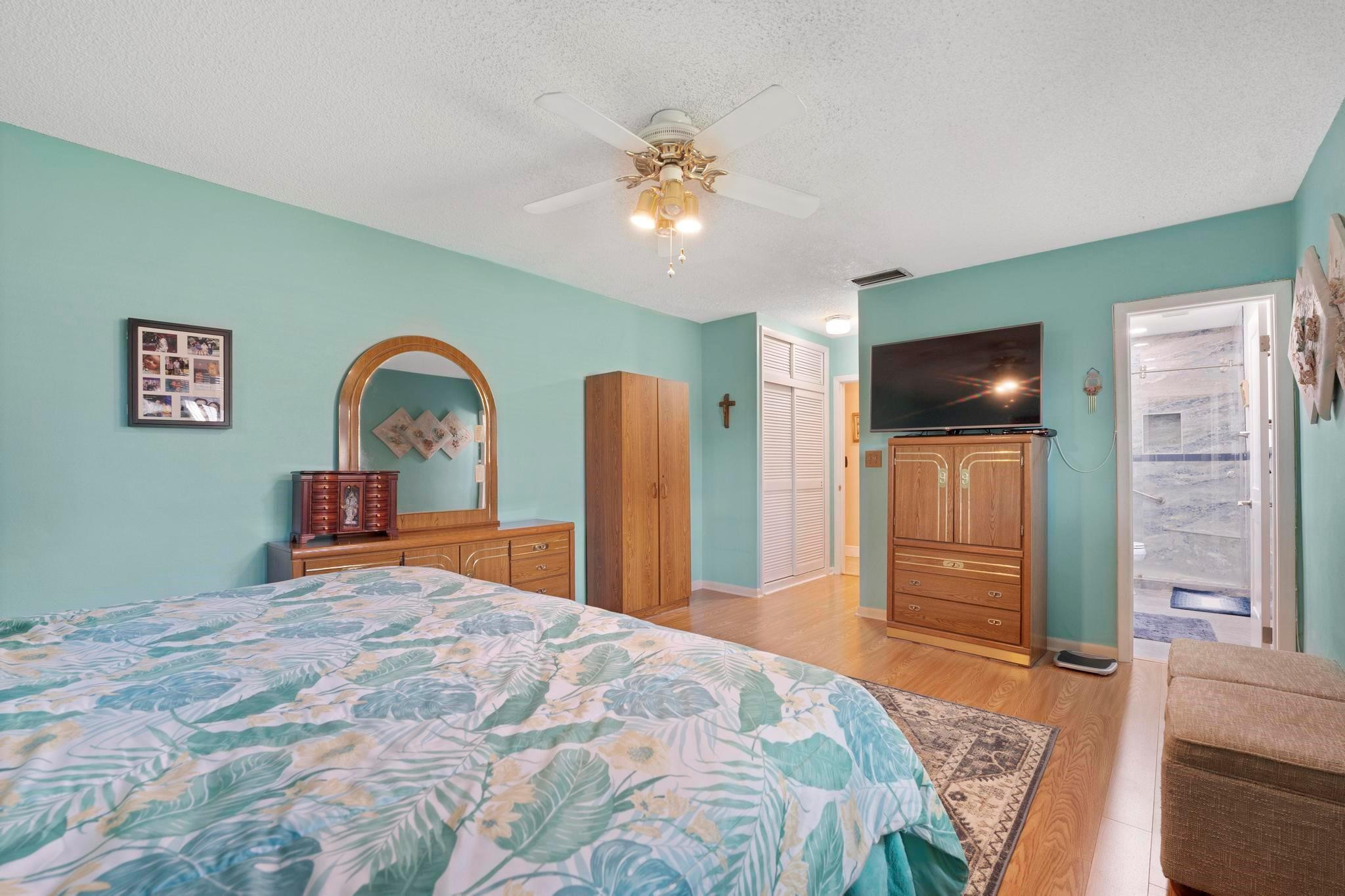 Pembroke Lakes Sec 5 94-1 - Residential