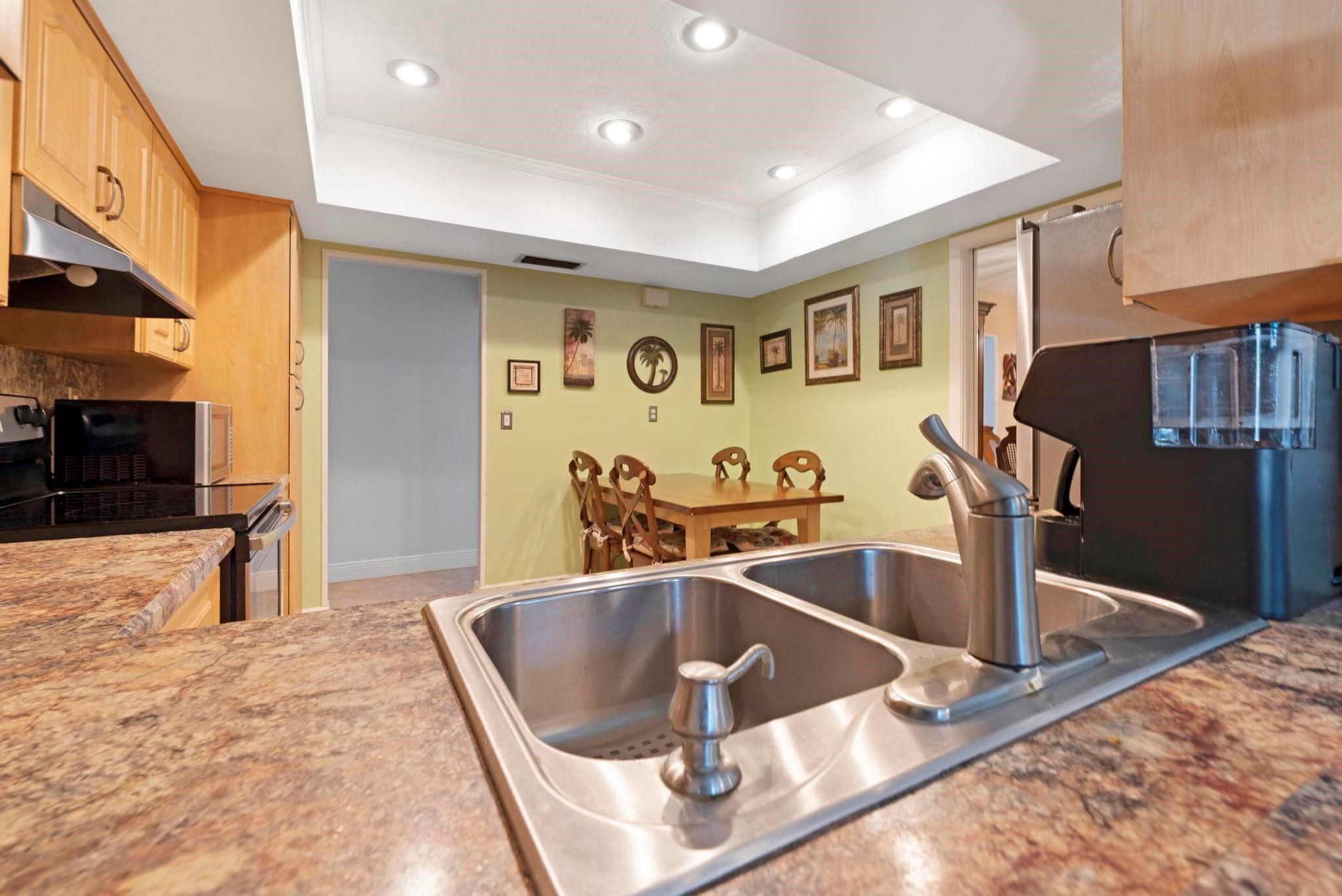 Pembroke Lakes Sec 5 94-1 - Residential