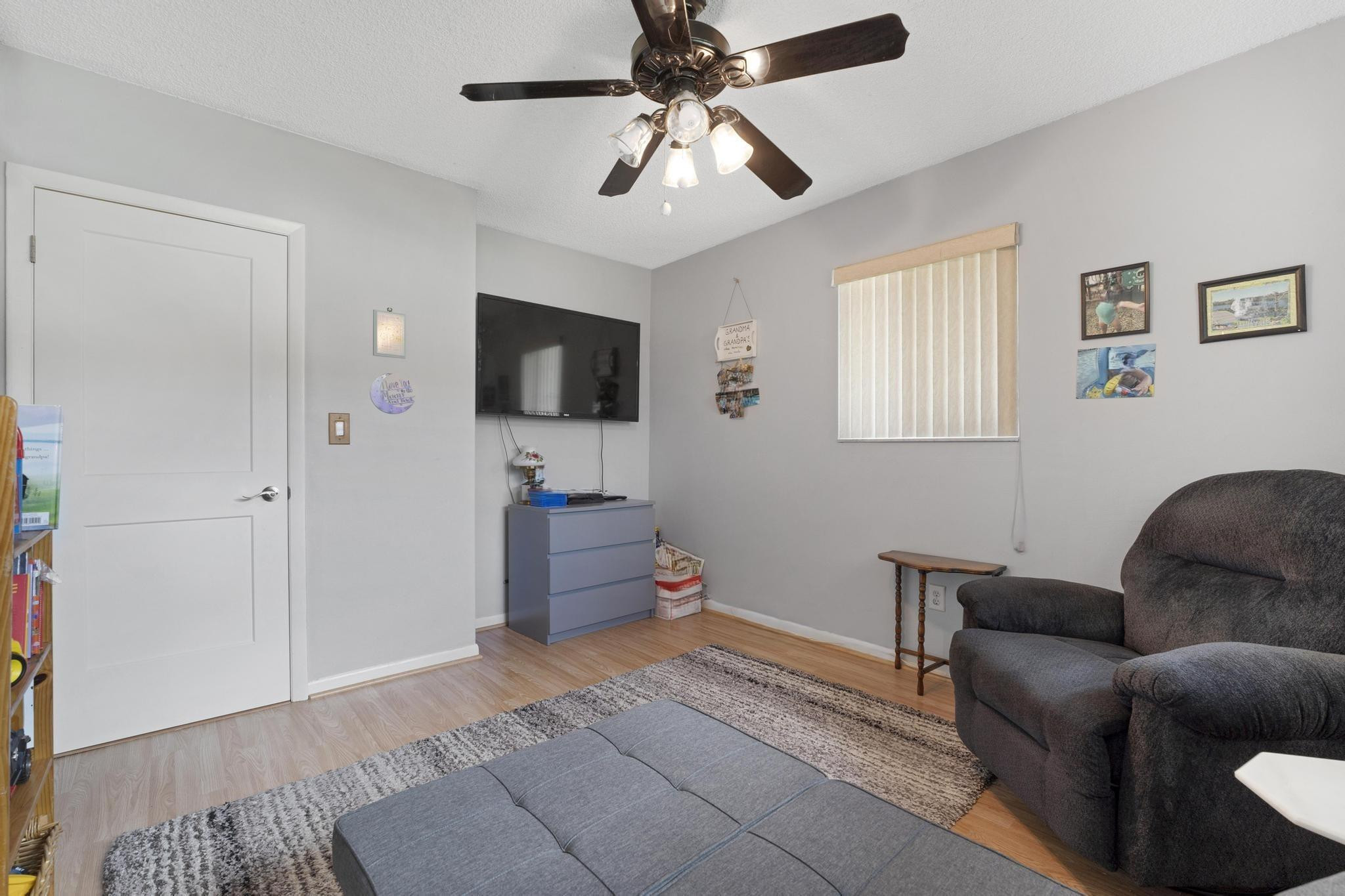 Pembroke Lakes Sec 5 94-1 - Residential