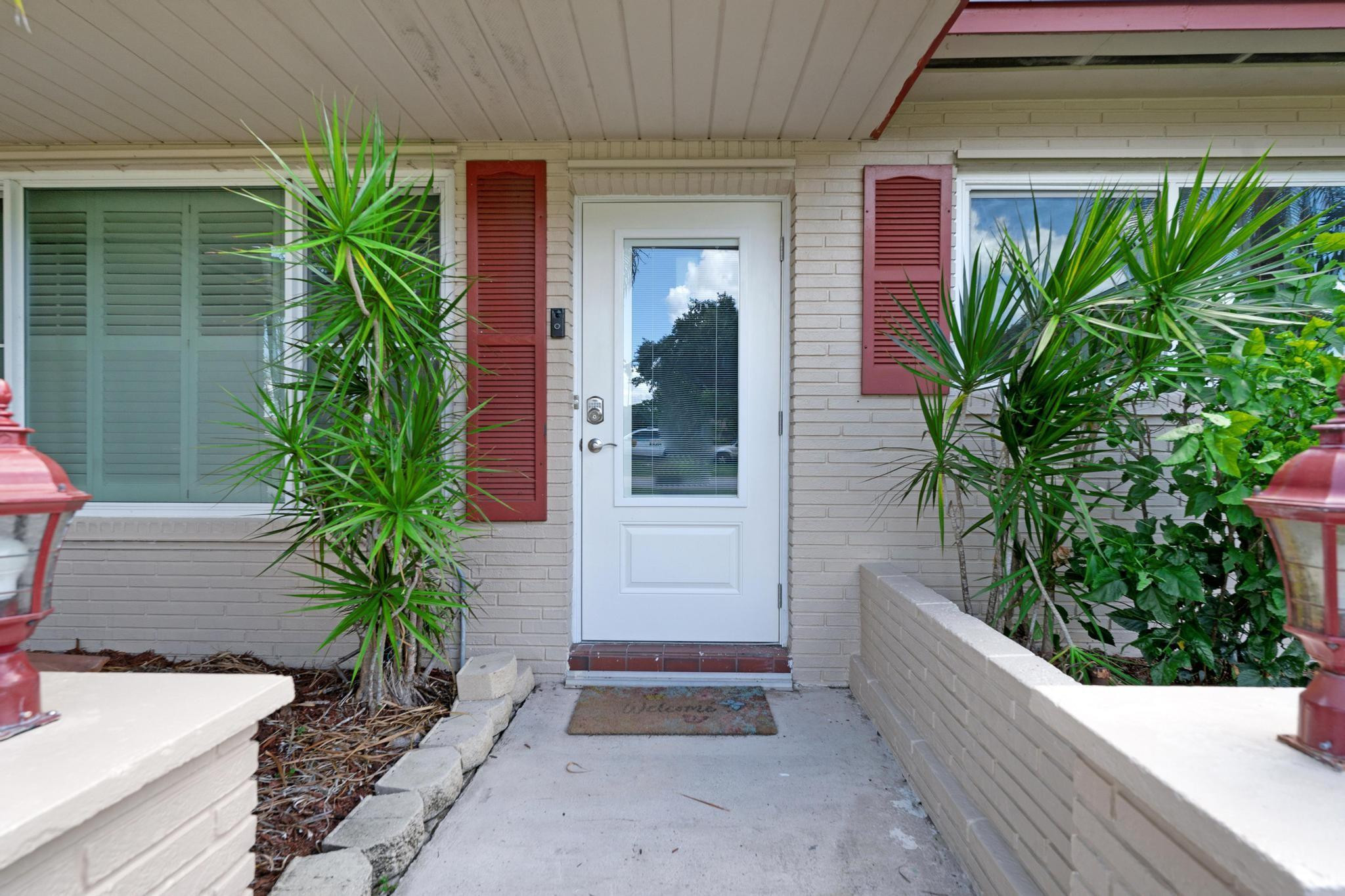 Pembroke Lakes Sec 5 94-1 - Residential