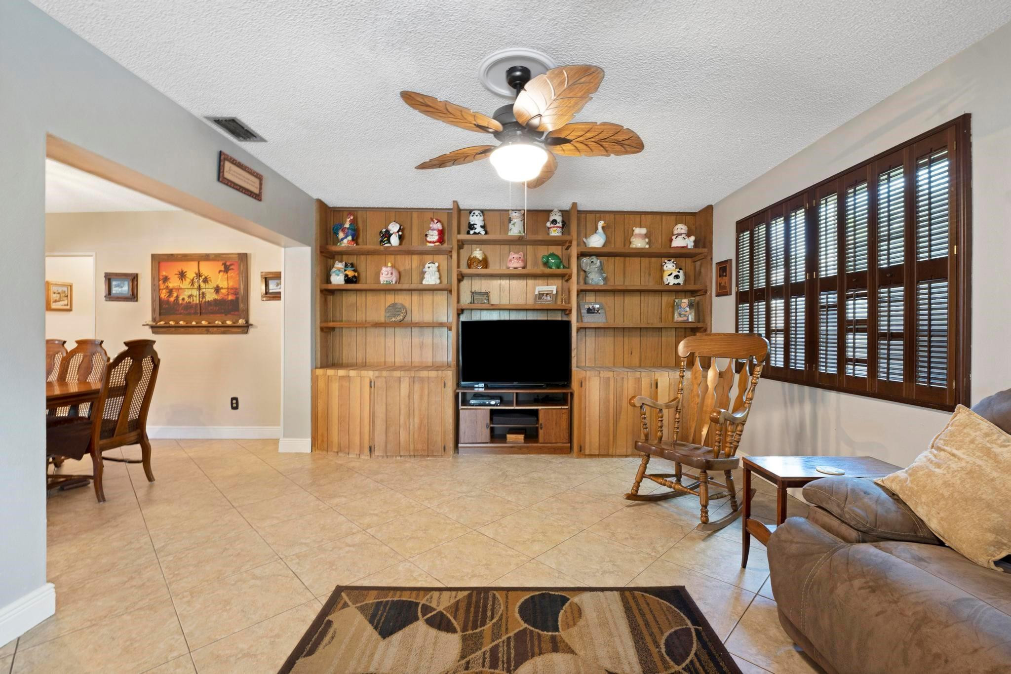 Pembroke Lakes Sec 5 94-1 - Residential