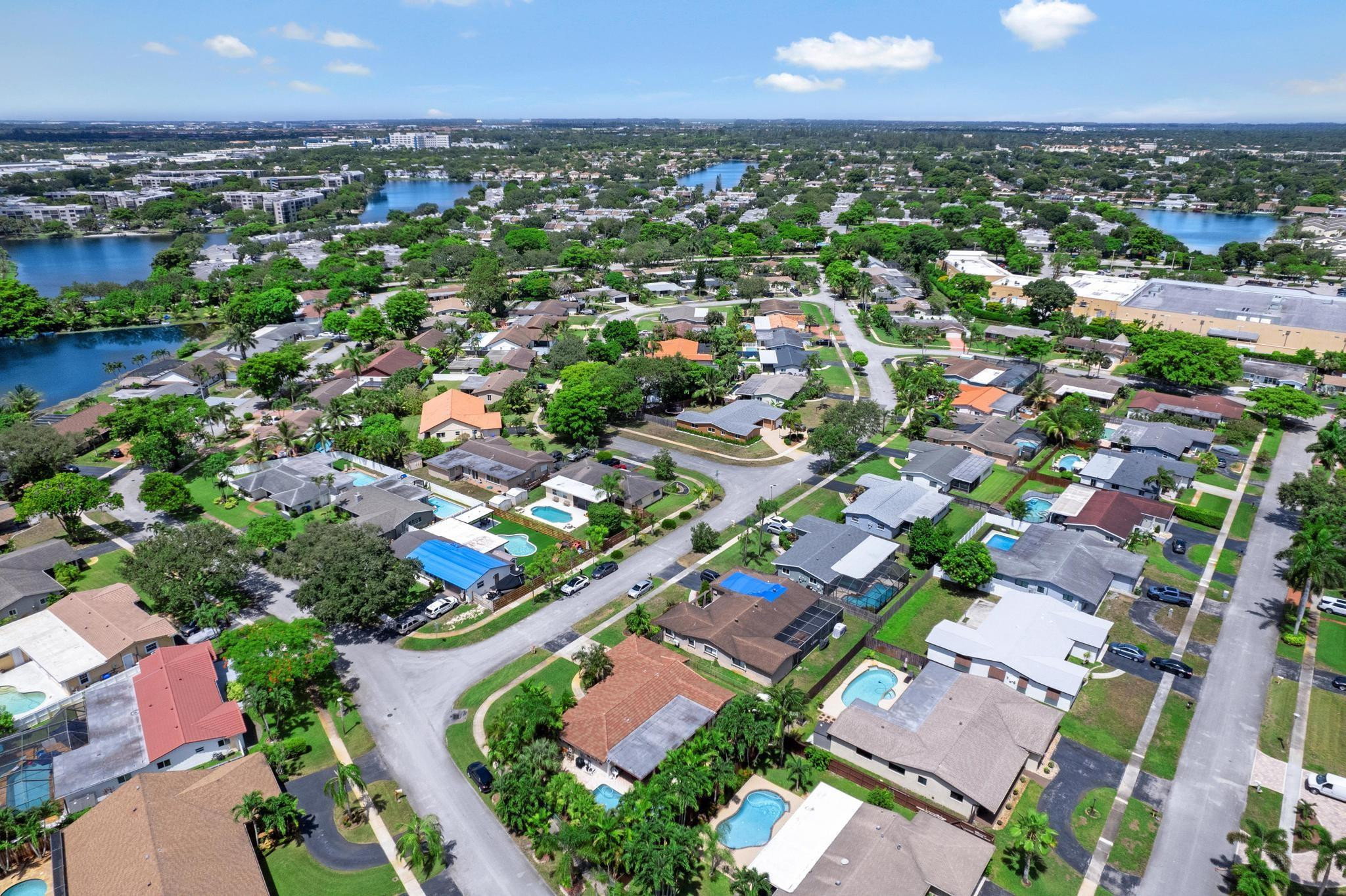 Pembroke Lakes Sec 5 94-1 - Residential