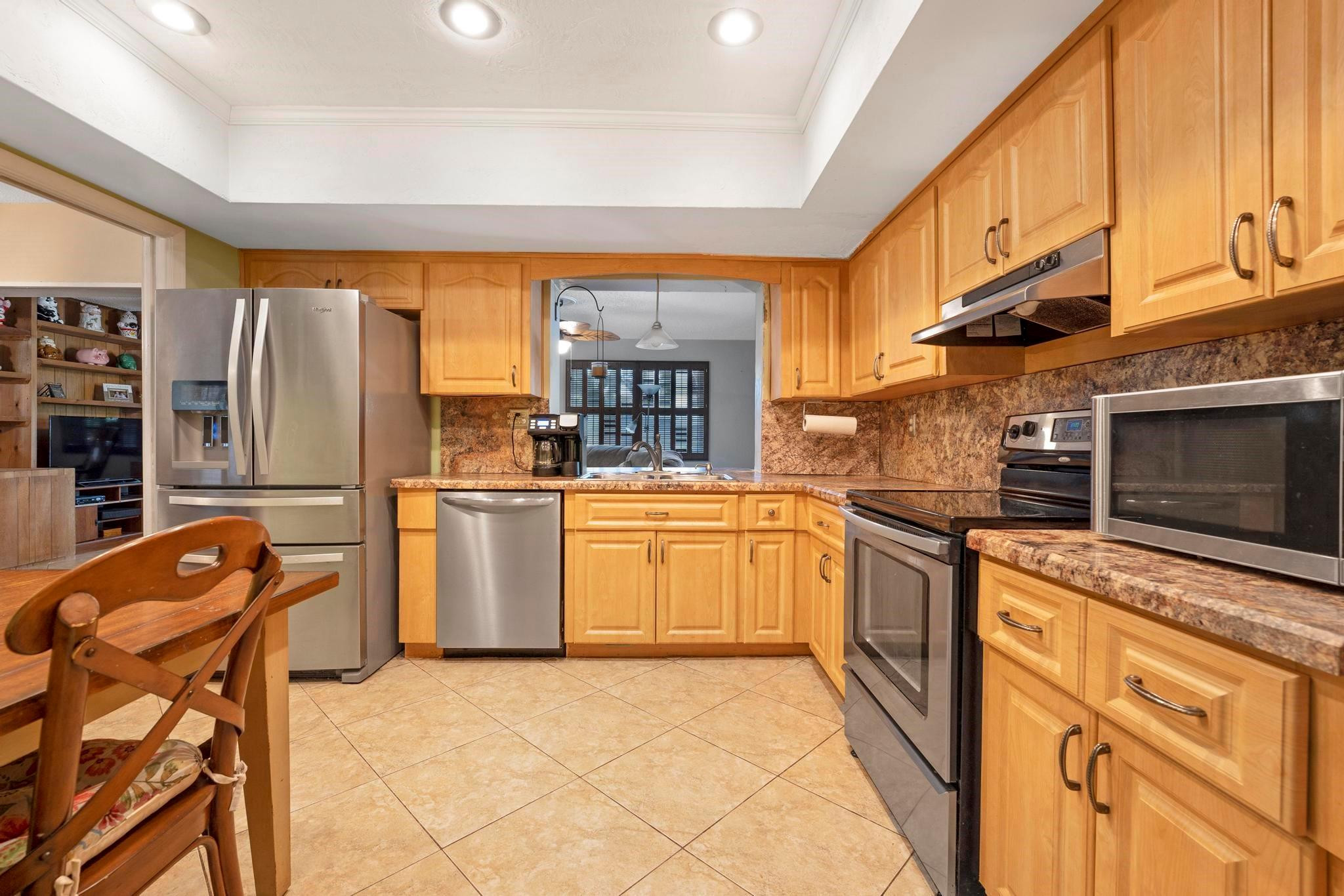 Pembroke Lakes Sec 5 94-1 - Residential