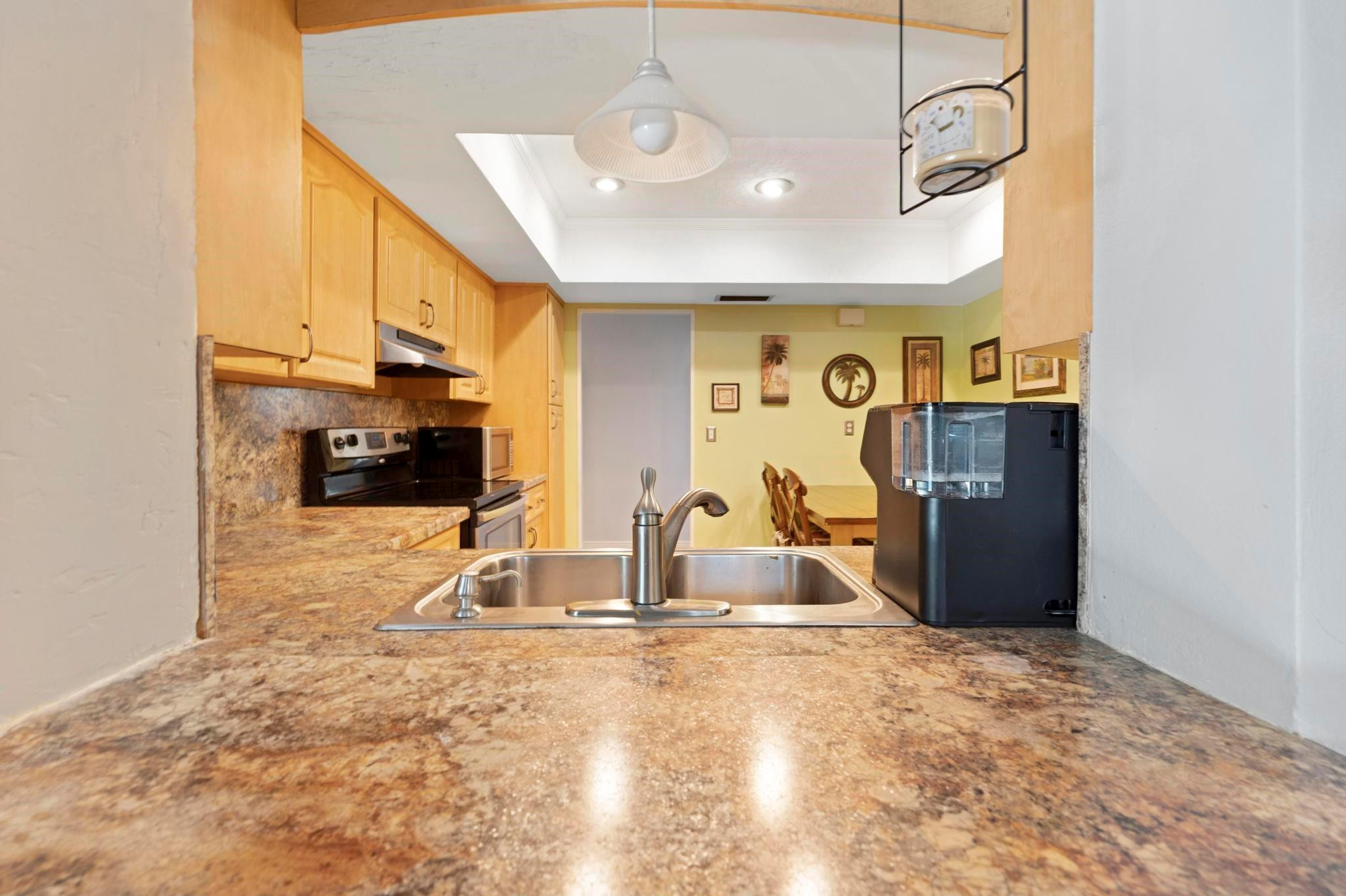 Pembroke Lakes Sec 5 94-1 - Residential