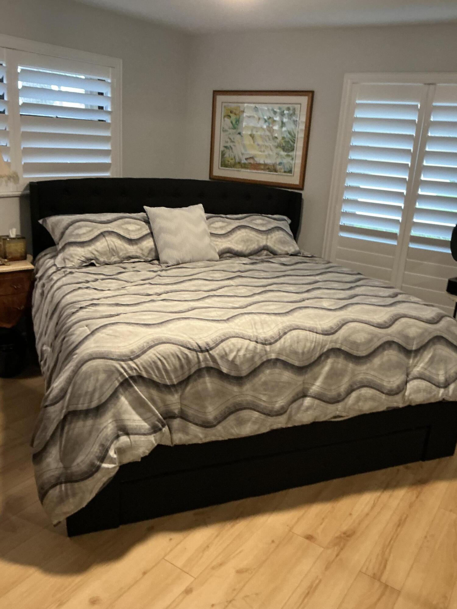 IBIS POINT - Residential