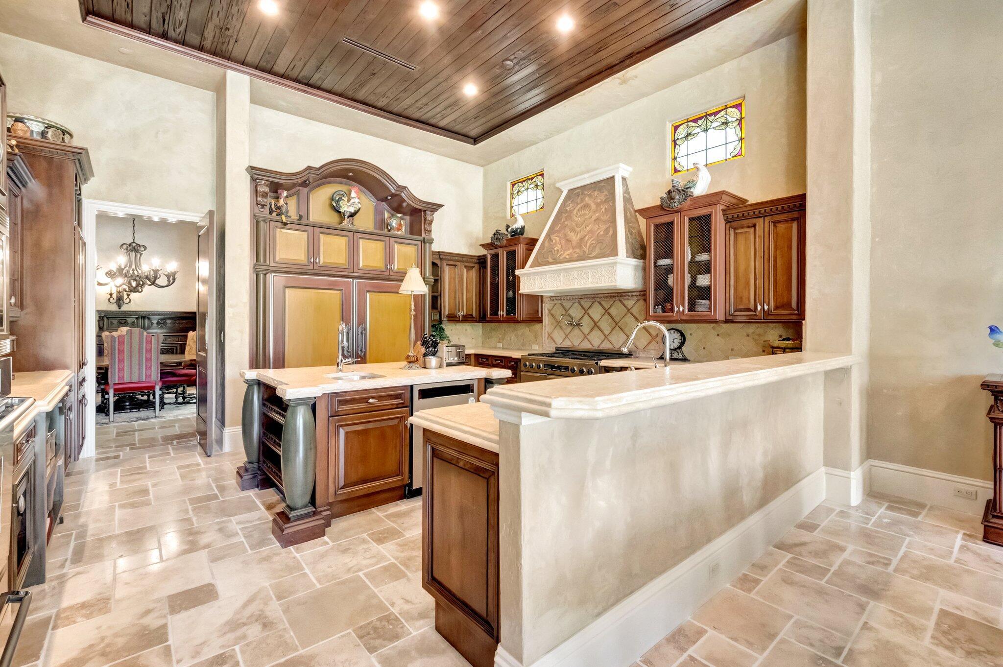 MIZNER LAKE ESTATES - Residential