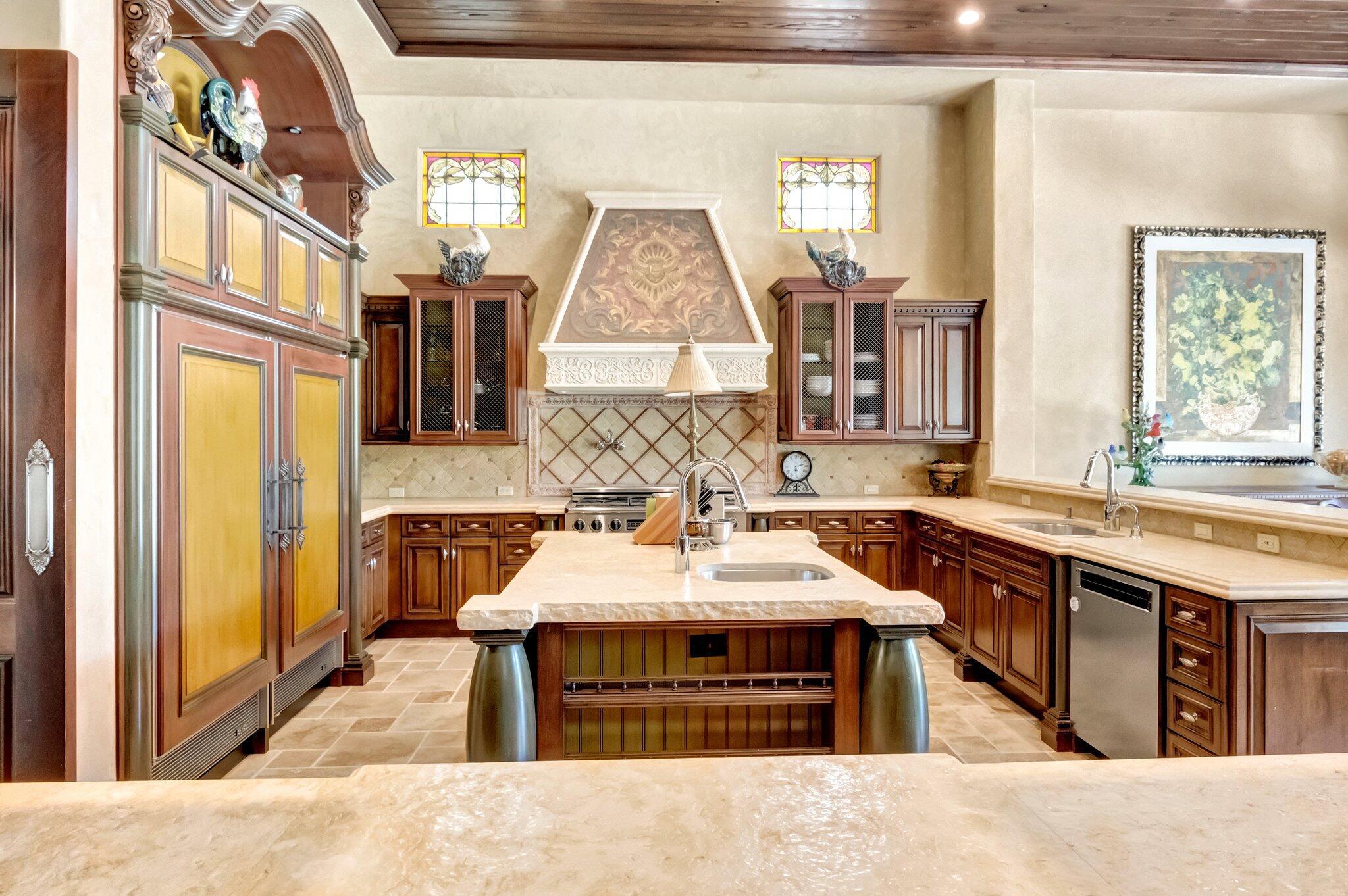 MIZNER LAKE ESTATES - Residential