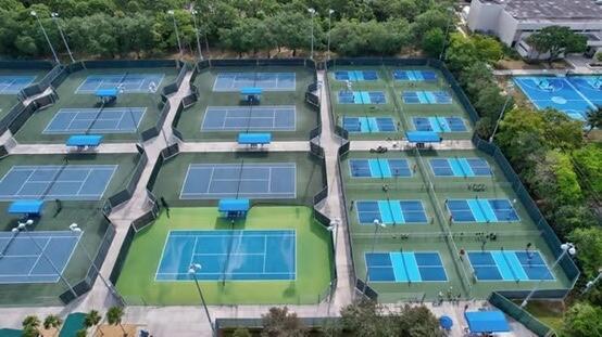 MIZNER LAKE ESTATES - Residential