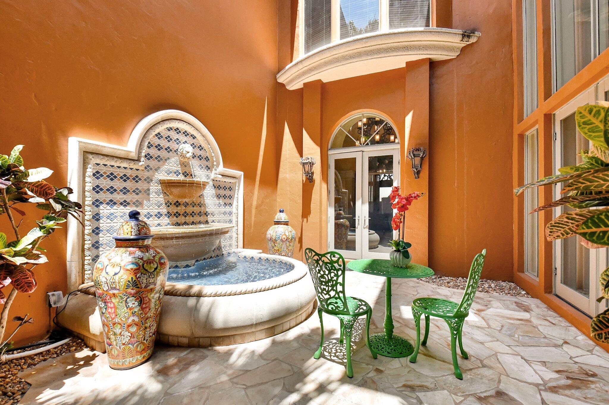 MIZNER LAKE ESTATES - Residential