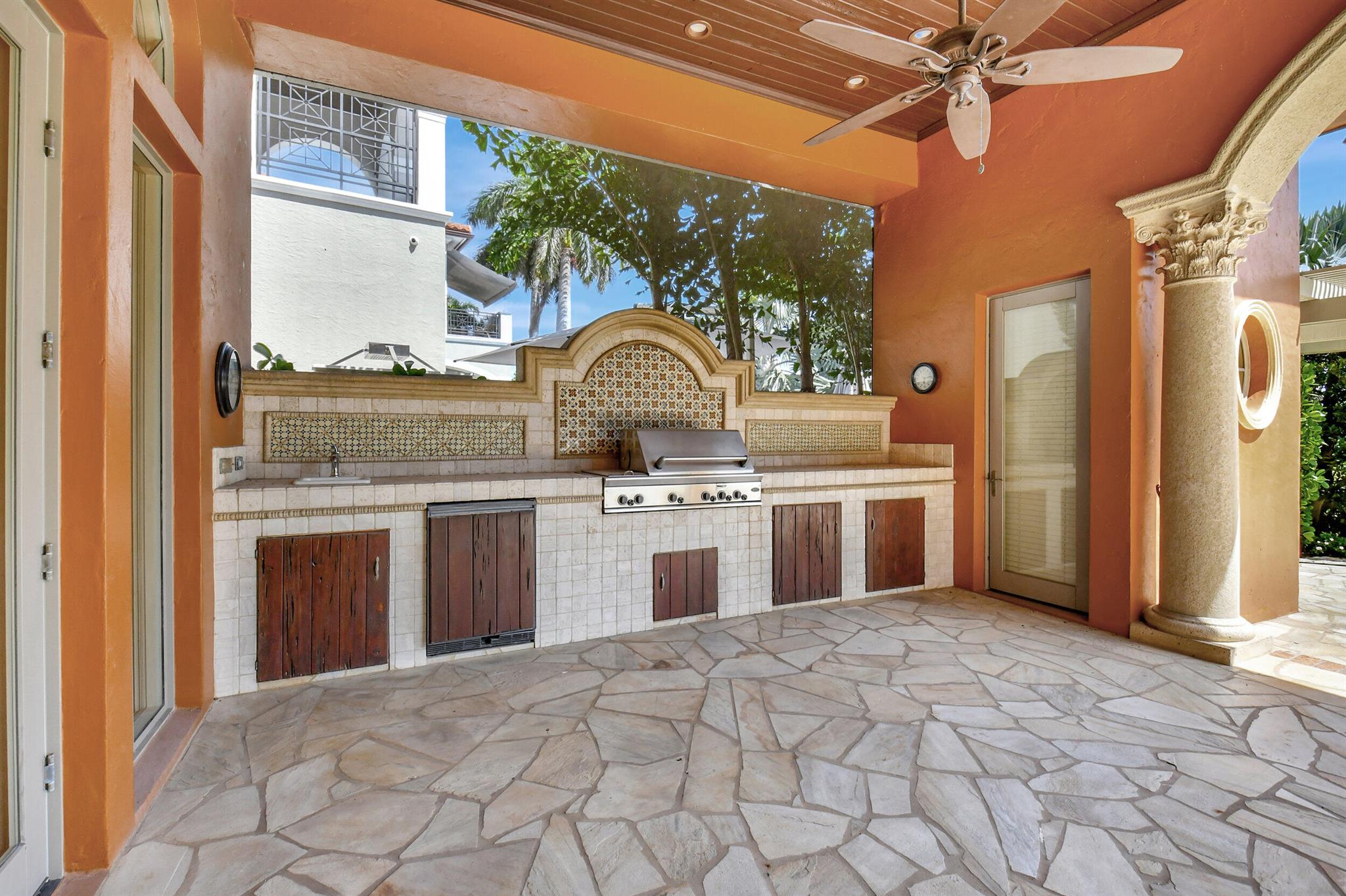 MIZNER LAKE ESTATES - Residential