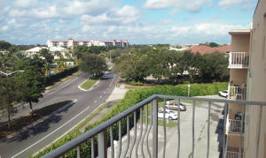 BREAKWATERS OF THE PALM B - Residential Lease