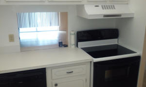 BREAKWATERS OF THE PALM B - Residential Lease