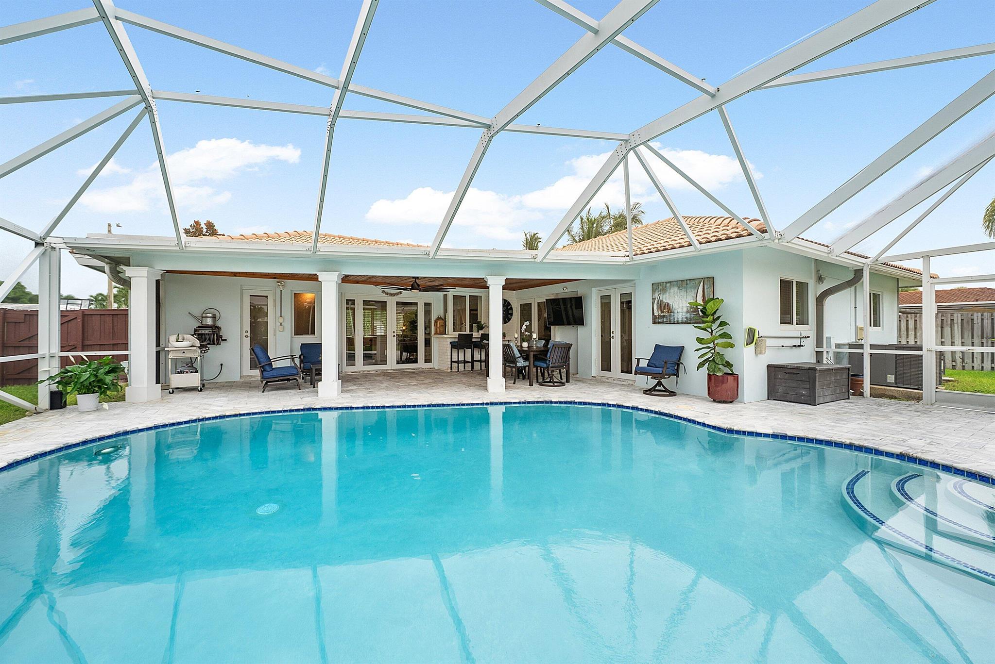 BOCA RATON SQUARE 17 - Residential