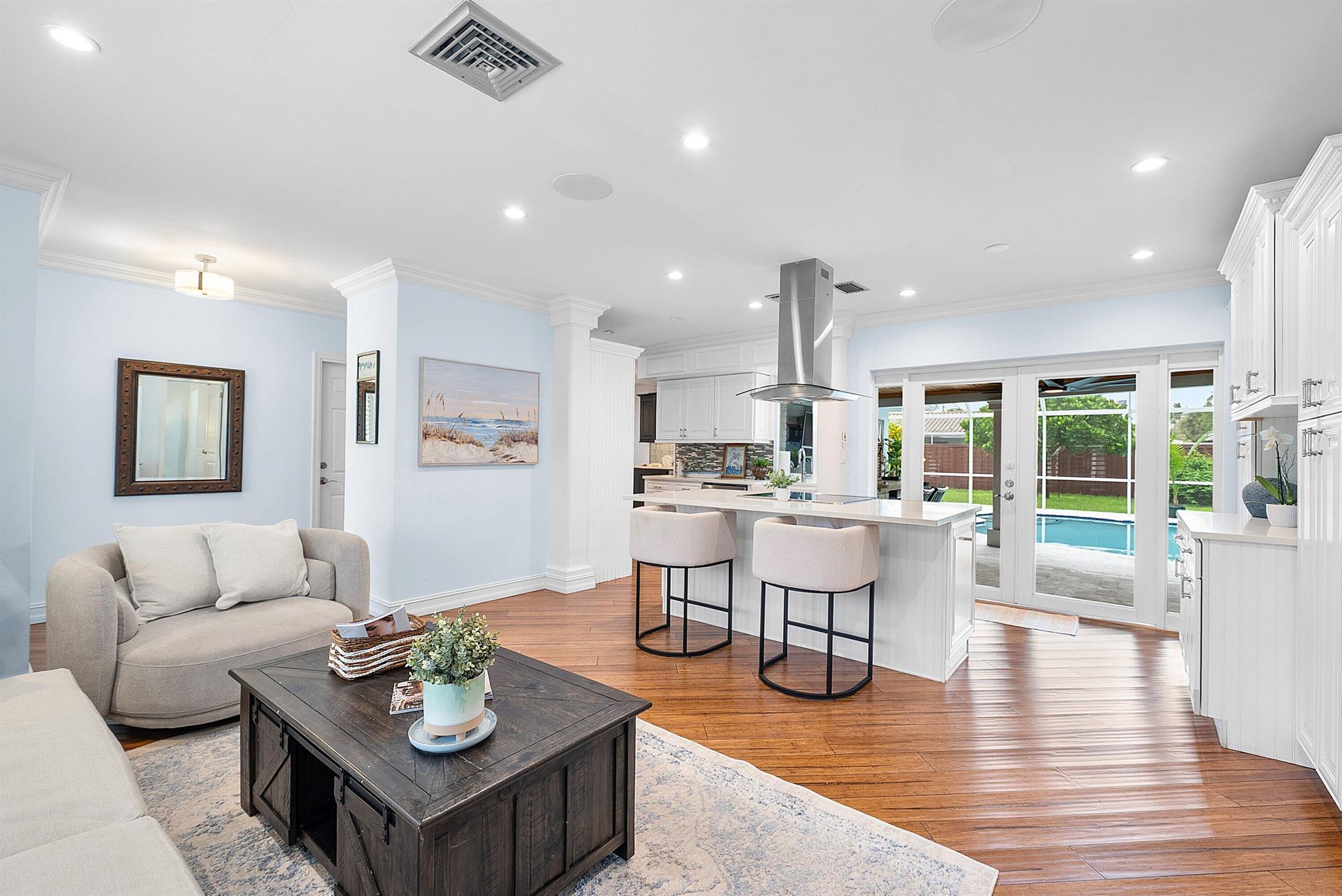 BOCA RATON SQUARE 17 - Residential