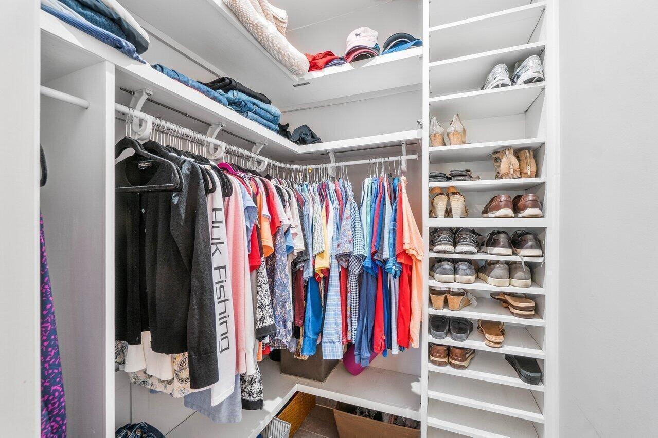 BOCA RATON SQUARE 17 - Residential