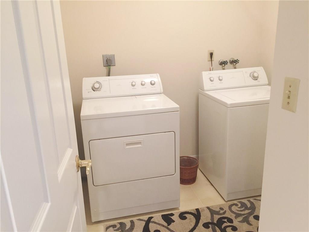 Voyager Condo - Residential