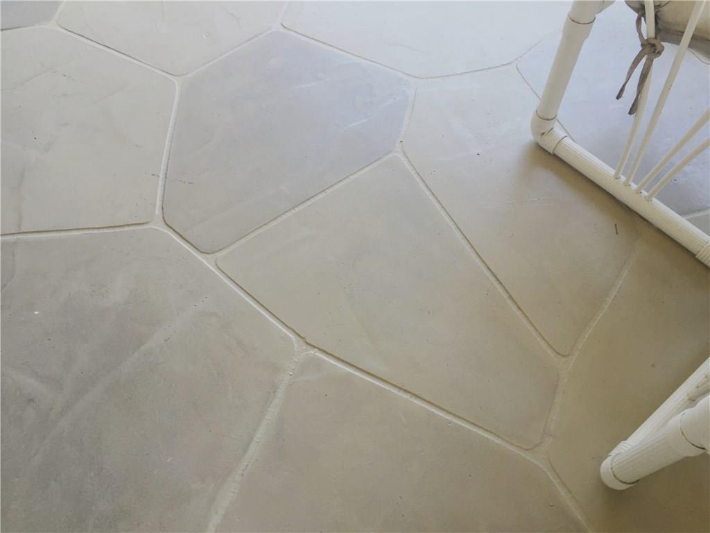 Voyager Condo - Residential