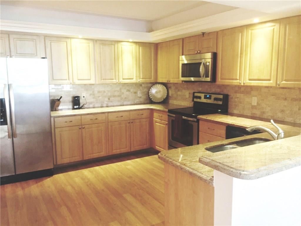 Voyager Condo - Residential