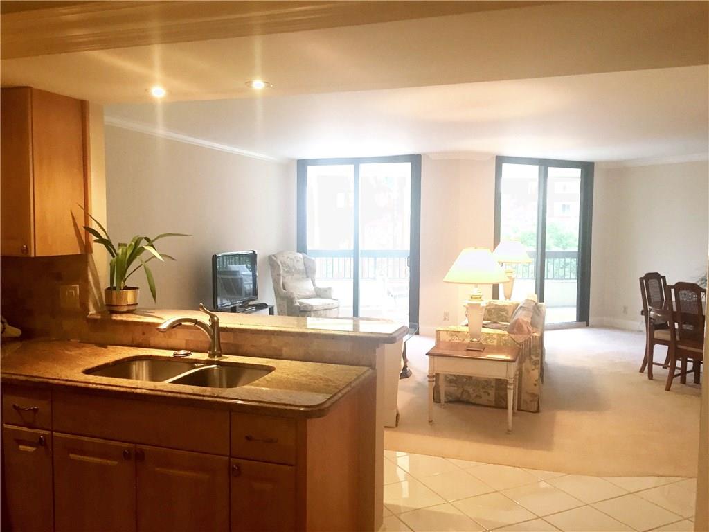 Voyager Condo - Residential