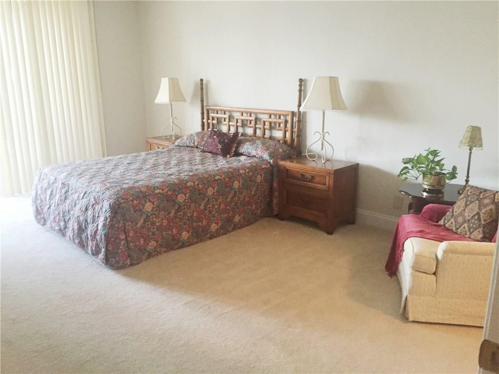 Voyager Condo - Residential