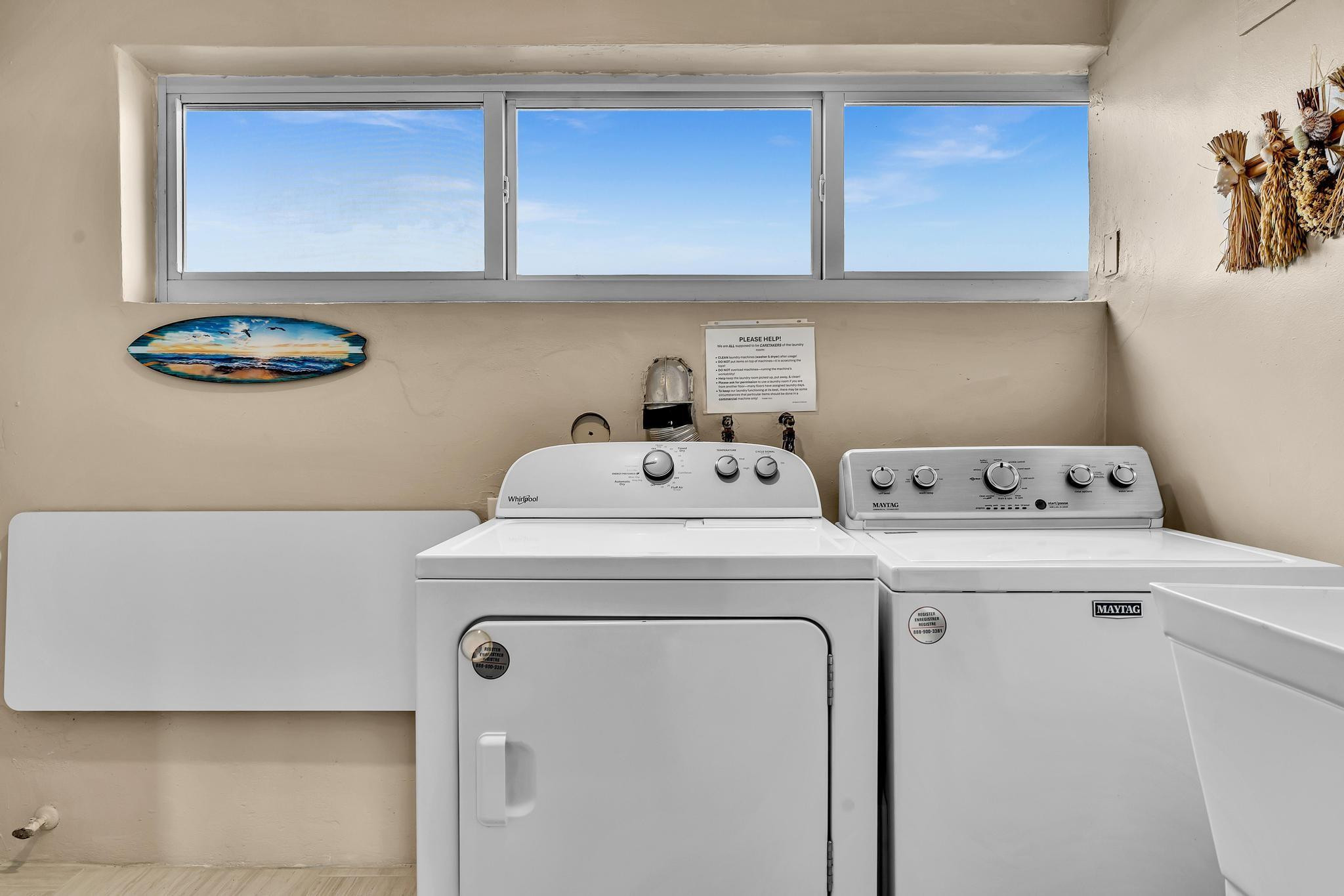 HARBOR HOUSE APT CO-OP - Residential