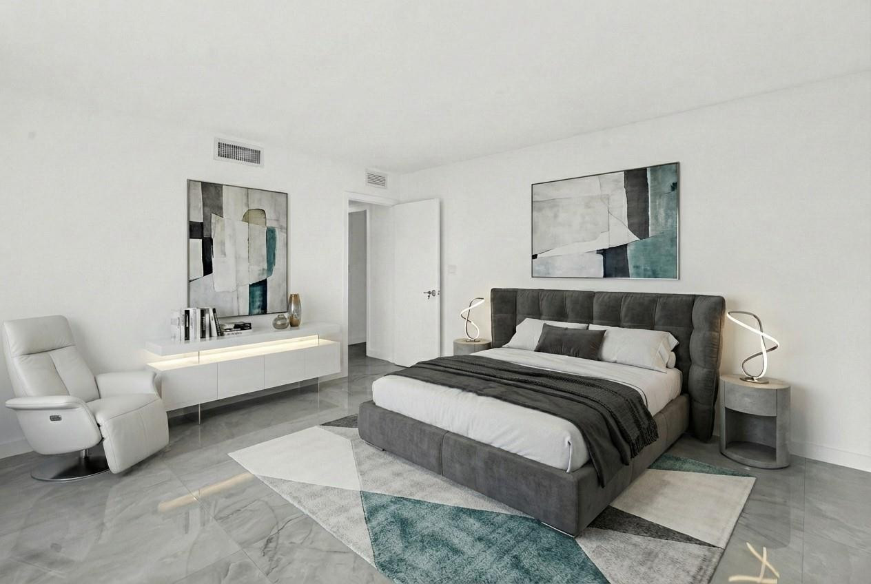 HARBOR HOUSE APT CO-OP - Residential