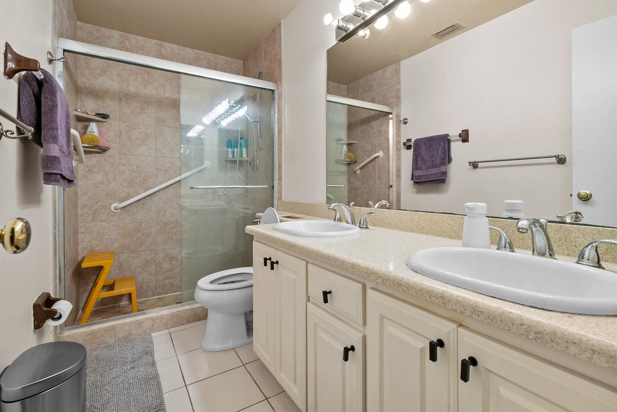 HOMEWOOD LAKES SEC D - Residential